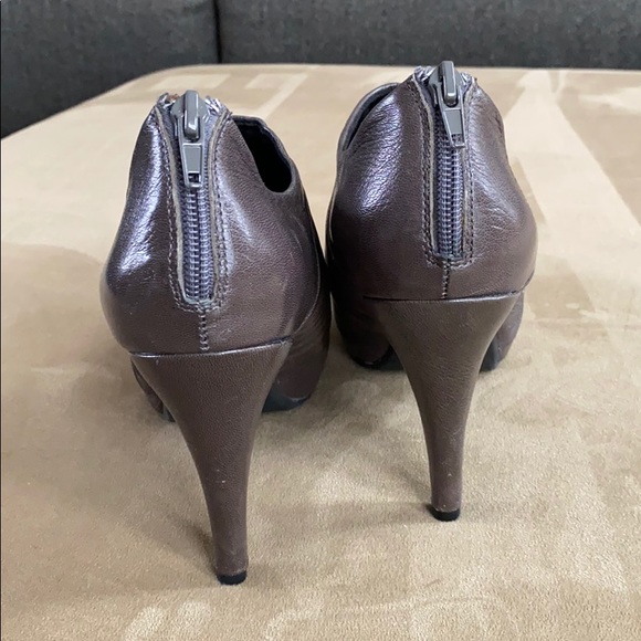 Me Too women’s ankle booty size 10 - Picture 4 of 9